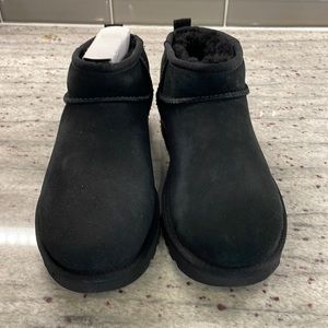 UGG Classic Ultra Mini